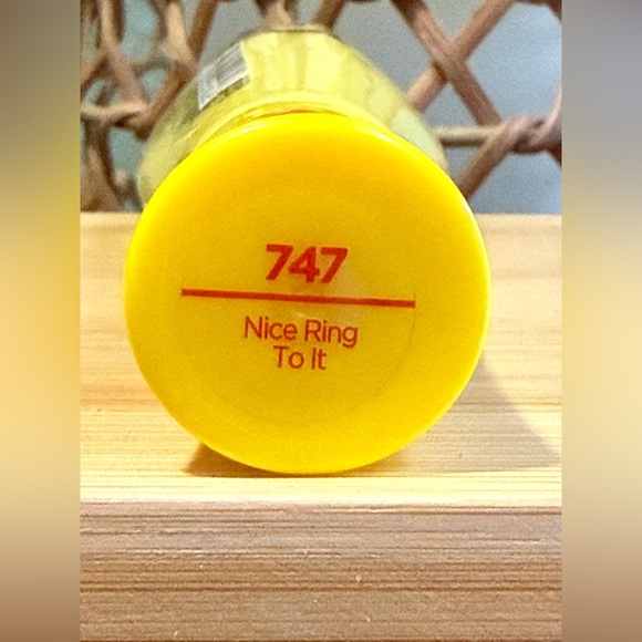 Nail Polish Lot - Nine New Bottles - Picture 11 of 17